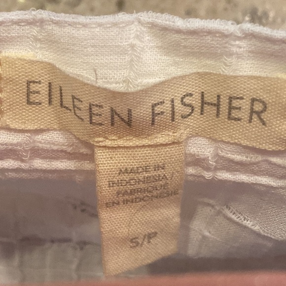 Eileen Fisher white sheer button down tunic size small - Picture 5 of 5